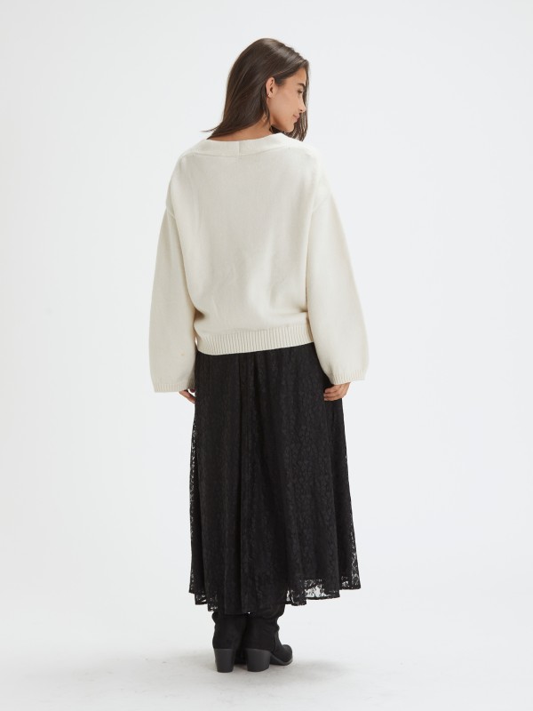 Cardigan em Malha com Bordados