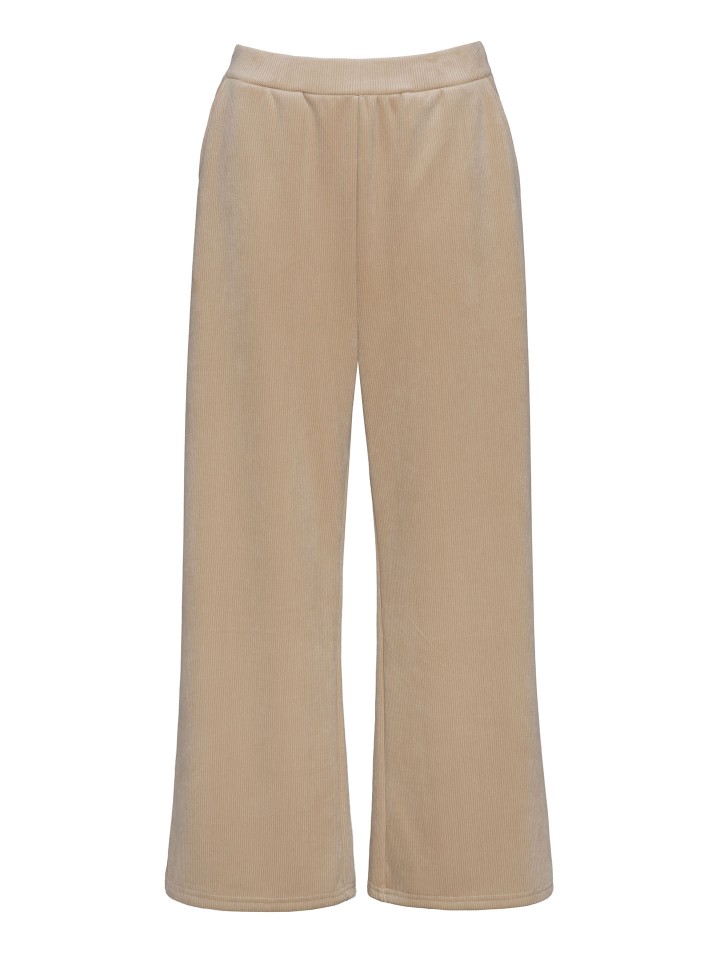 Calcas Corte Direito