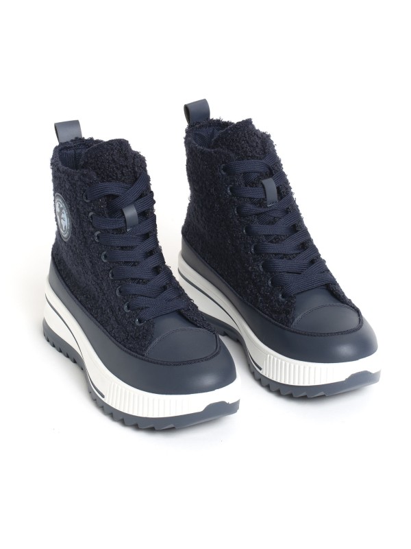 Tenis em Pelo com Sola Plataforma Tenis em Pelo com Sola Plataforma