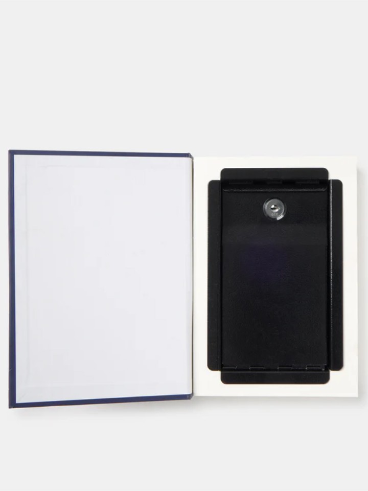 Cofre em formato de livro