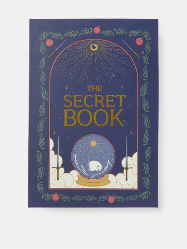 Cofre em formato de livro