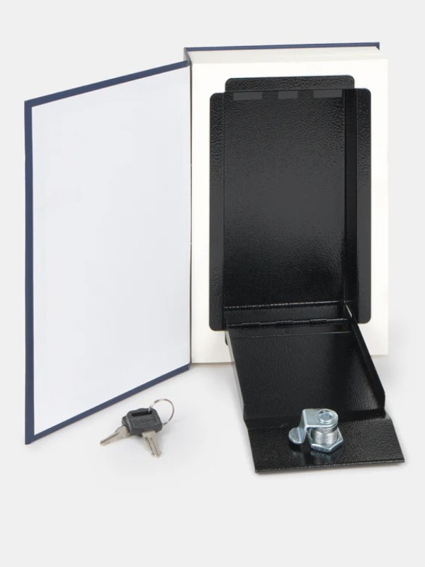 Cofre em formato de livro