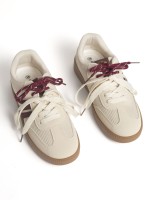 Sapatilha Casual em Material Canelado