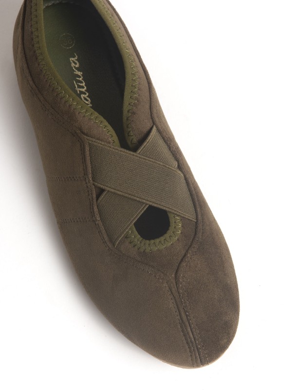 Sabrina em Imitacao de Camurca com Elastico Cruzado Sabrina em Imitacao de Camurca com Elastico Cruzado