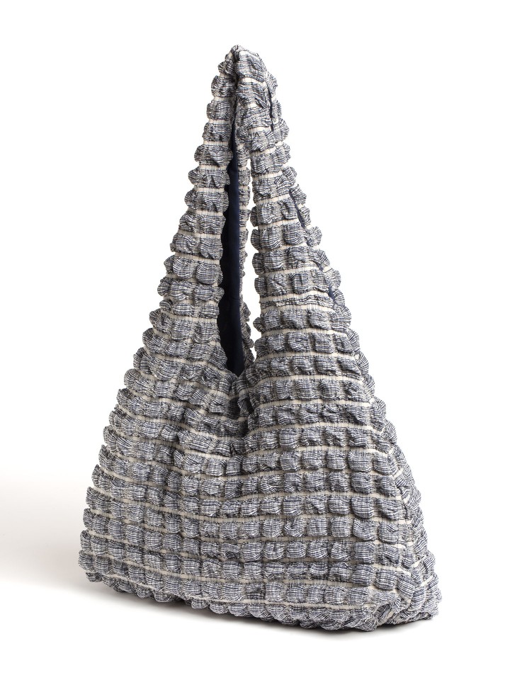 Mala Hobo em Tecido Texturizado