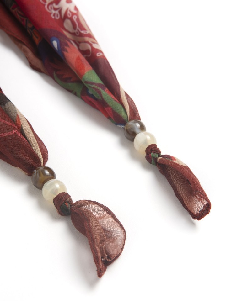 Lenco Estampado com Pendentes