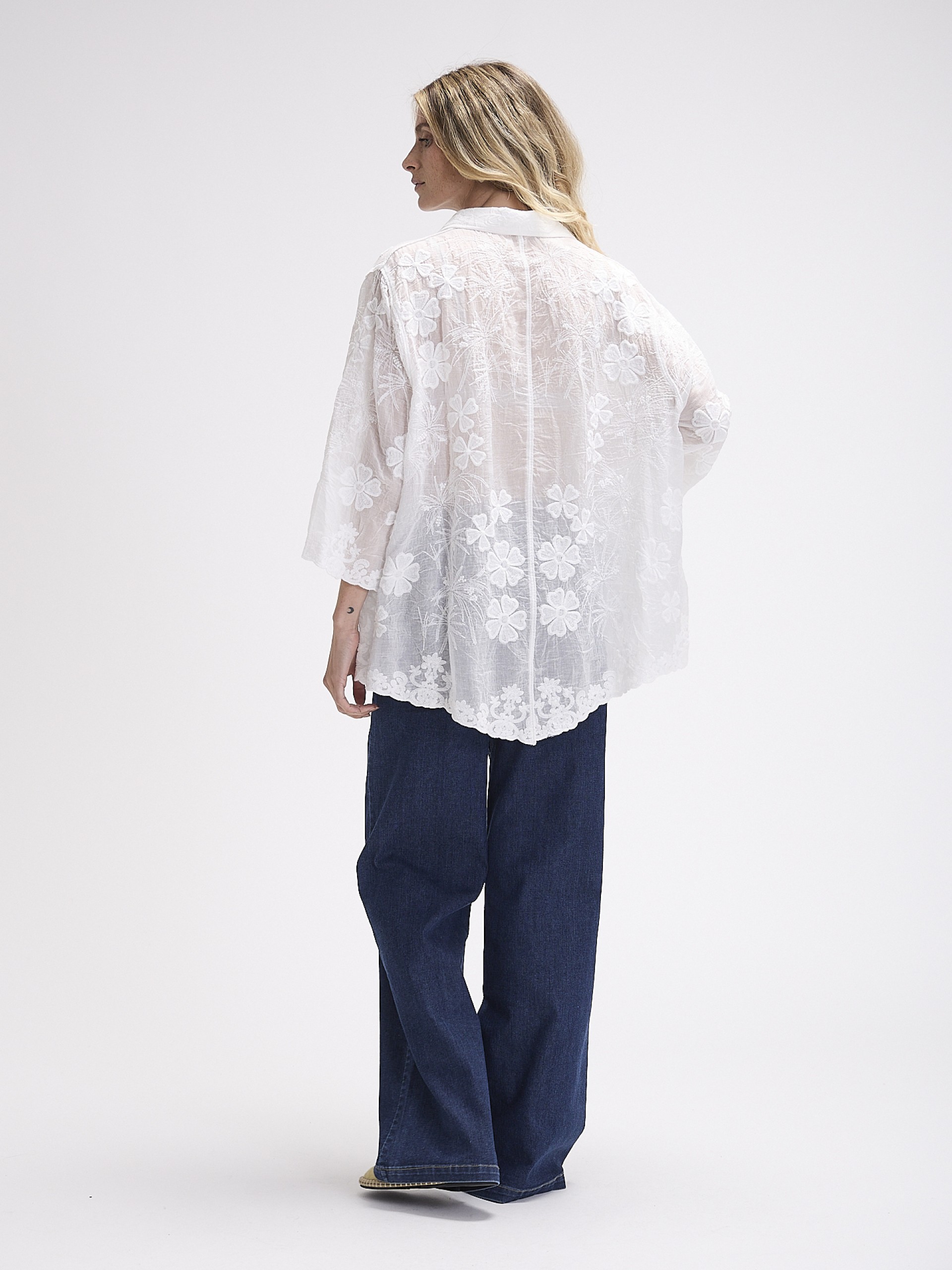 Camisa Bordado em Algodao