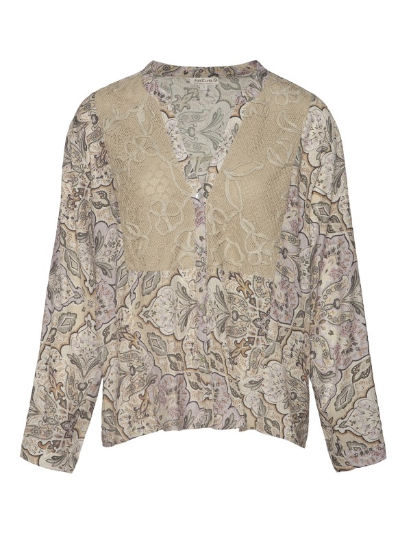 Camisa com Crochet Camisa com Crochet