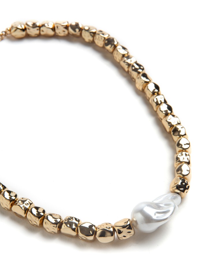 Colar Curto Dourado com Perola Central