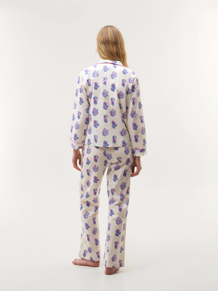 Conjunto de pijama Jaya Stamps