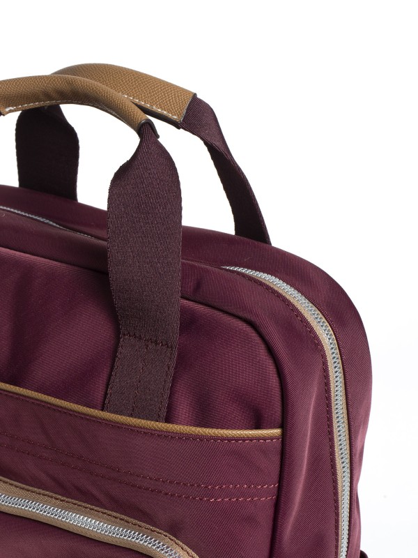 Mochila com Compartimentos