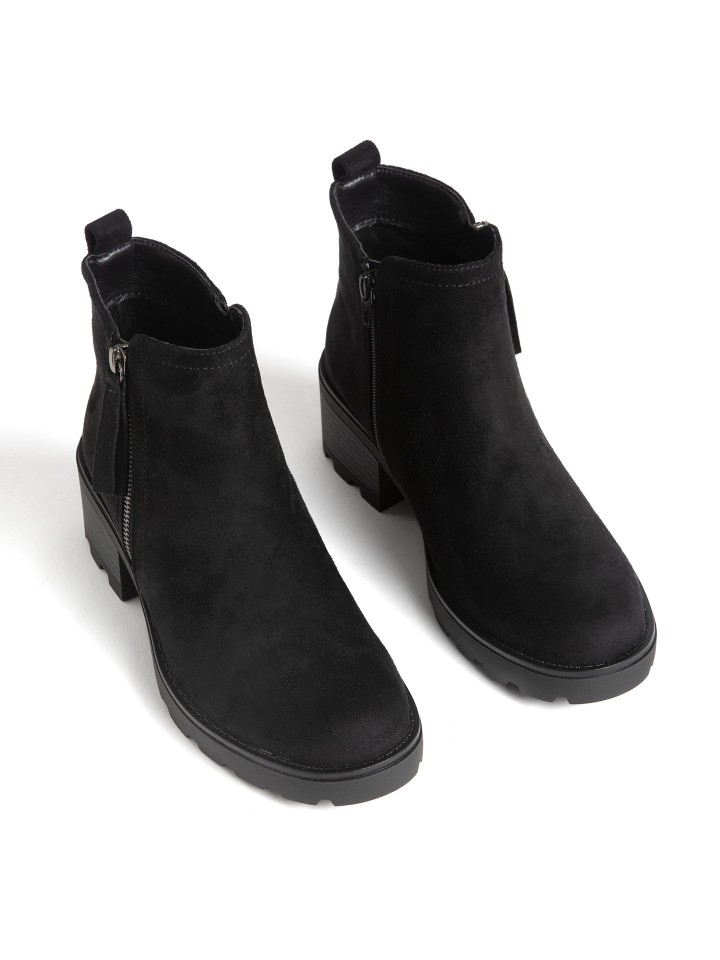 Botins em Efeito Camurca
