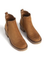 Botins em Efeito Camurca