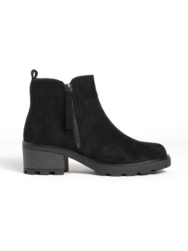 Botins em Efeito Camurca