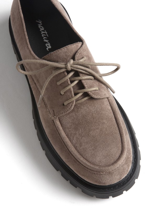 Sapatos em Efeito Camurca