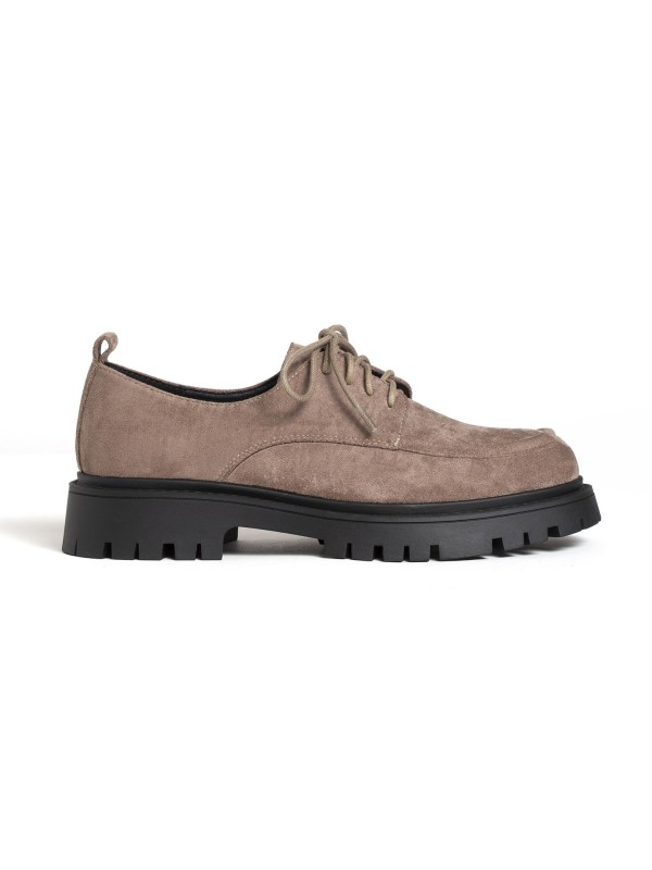 Sapatos em Efeito Camurca