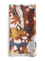 Lenco de Pescoco com Estampado Floral