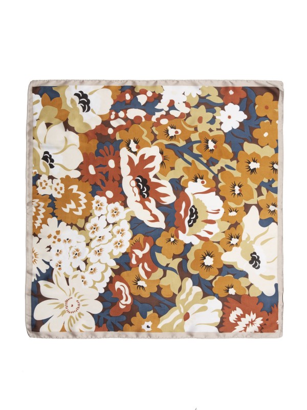 Lenco de Pescoco com Estampado Floral Lenco de Pescoco com Estampado Floral