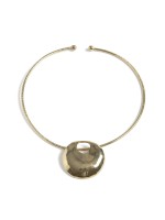 Colar Metalico com Peca Oval