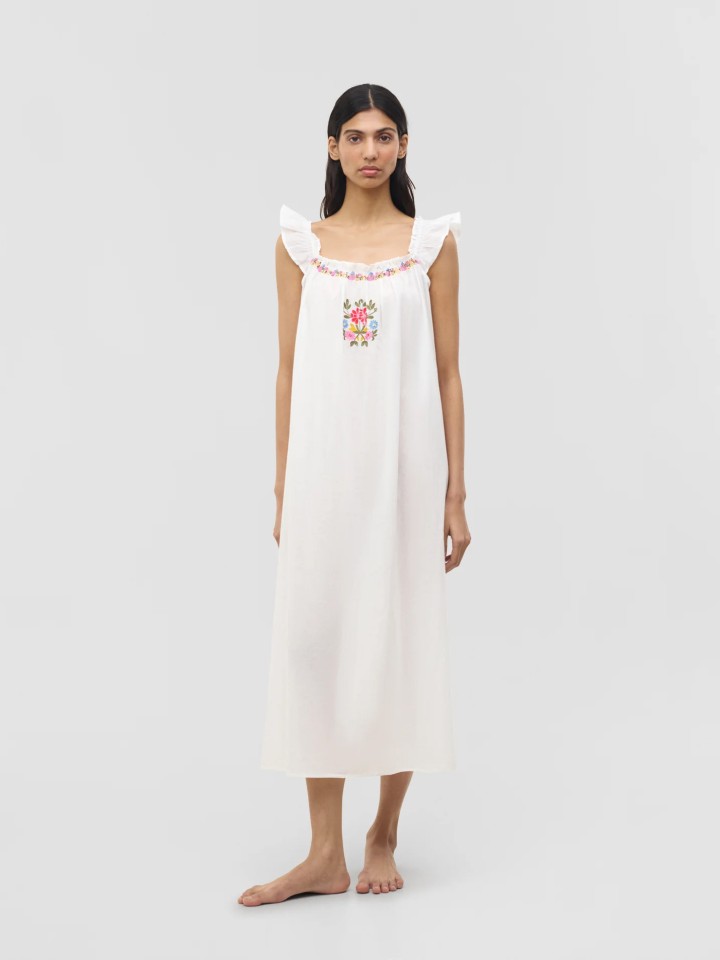 Camiseiro vestido bordado Jaya