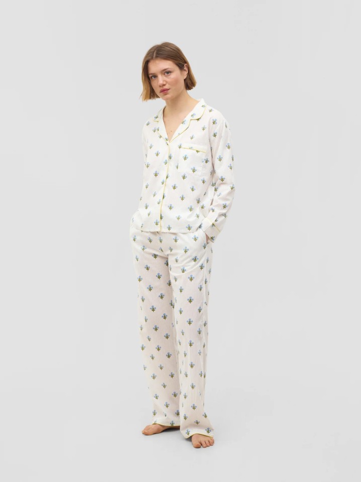 Conjunto de pijama Jaya Stamps