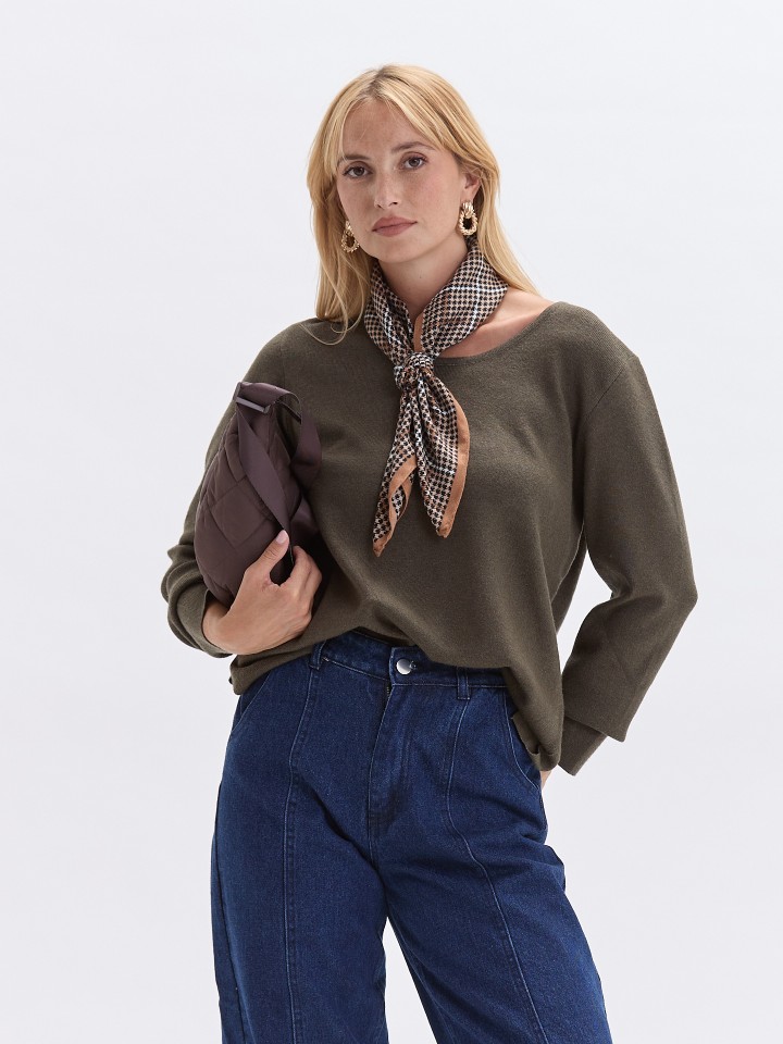 Camisola de Malha com Decote Redondo